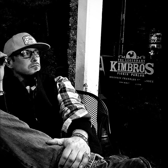 Meet your Posher, Jon - Picture 4 of 4